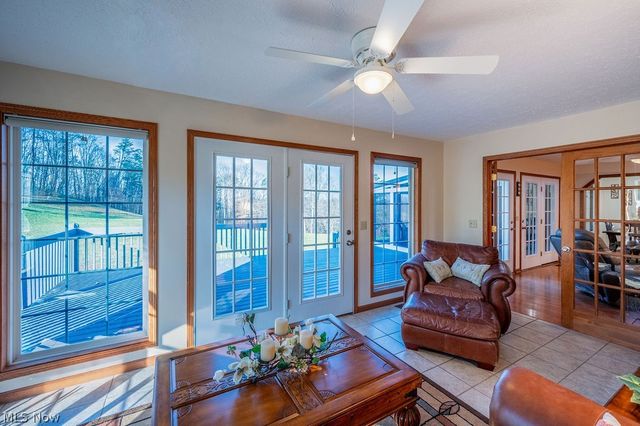 331 Grand C Heights, Mineral Wells, WV 26150