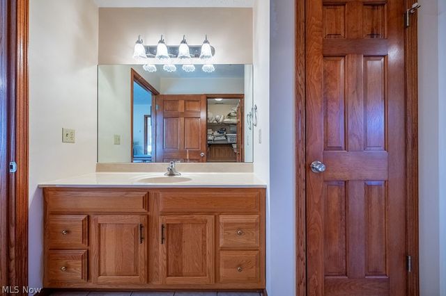 331 Grand C Heights, Mineral Wells, WV 26150