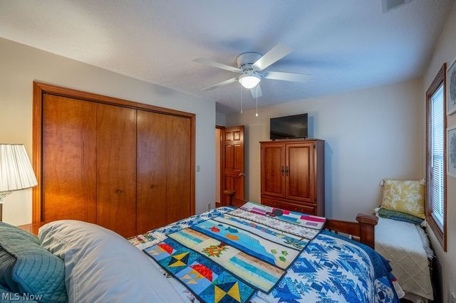 331 Grand C Heights, Mineral Wells, WV 26150