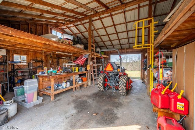 331 Grand C Heights, Mineral Wells, WV 26150