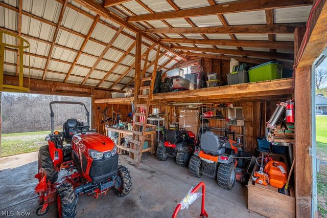 331 Grand C Heights, Mineral Wells, WV 26150