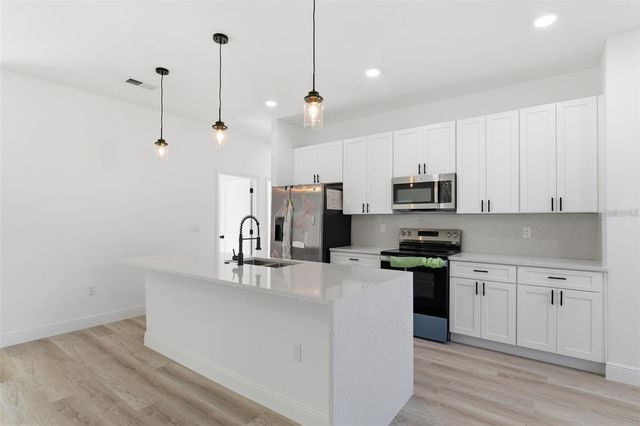 4572 SW 149TH STREET, Ocala, FL 34473