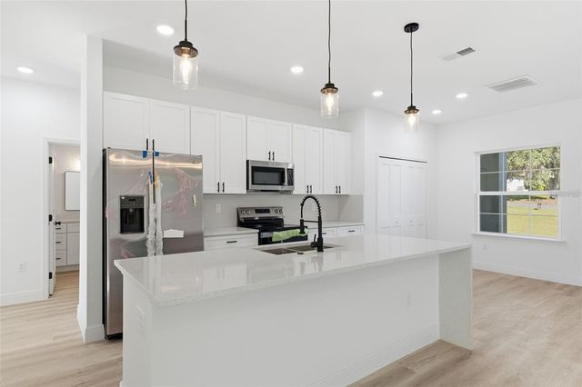 4572 SW 149TH STREET, Ocala, FL 34473