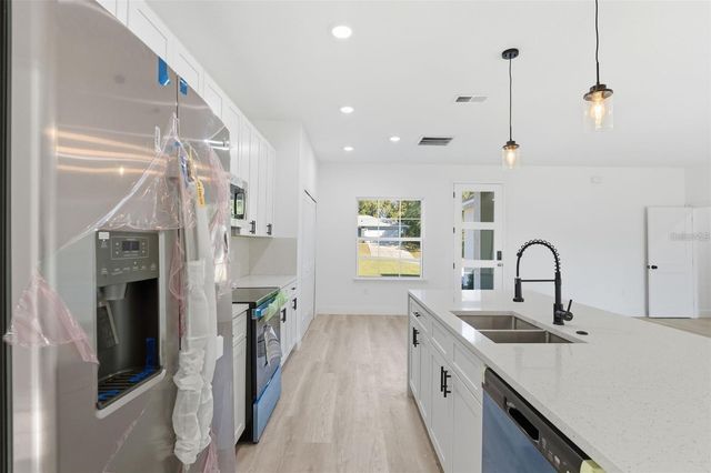 4572 SW 149TH STREET, Ocala, FL 34473