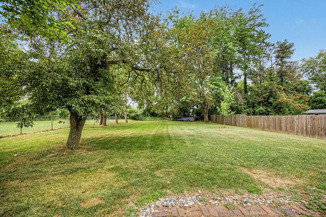 6315 Bishop Road, Lansing, MI 48911