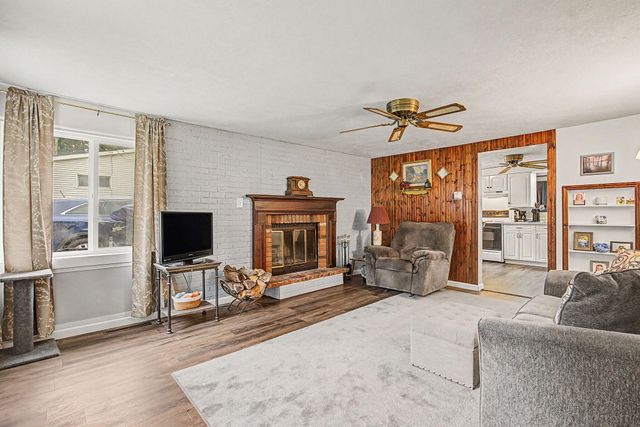 6315 Bishop Road, Lansing, MI 48911