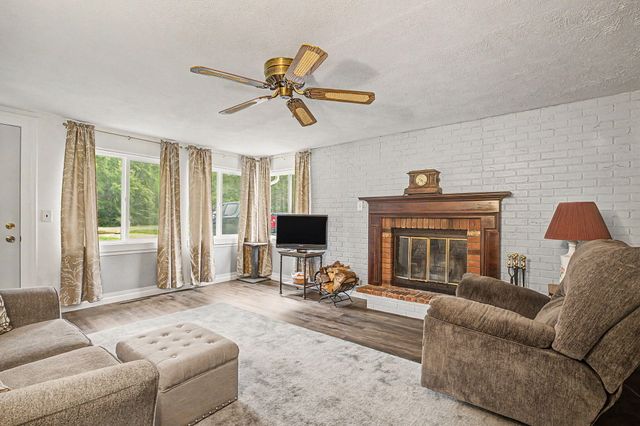 6315 Bishop Road, Lansing, MI 48911
