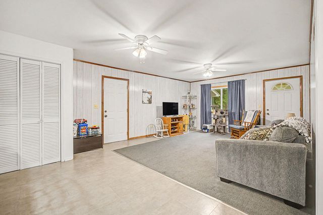 6315 Bishop Road, Lansing, MI 48911