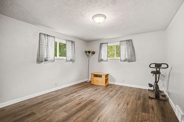 6315 Bishop Road, Lansing, MI 48911