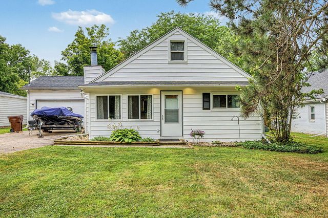 6315 Bishop Road, Lansing, MI 48911