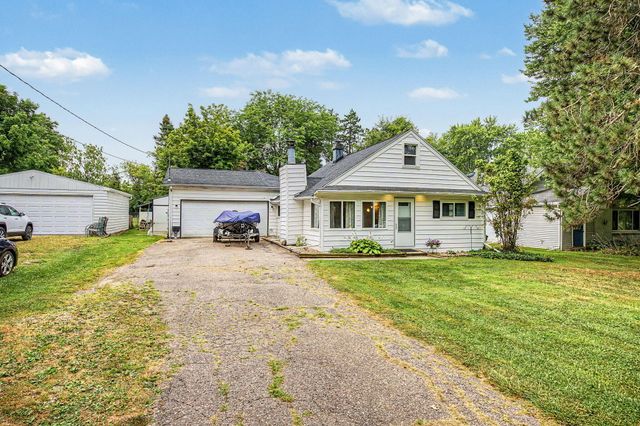 6315 Bishop Road, Lansing, MI 48911
