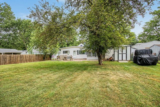 6315 Bishop Road, Lansing, MI 48911