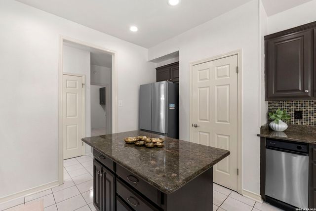 17407 Oak Canyon, San Antonio, TX 78248