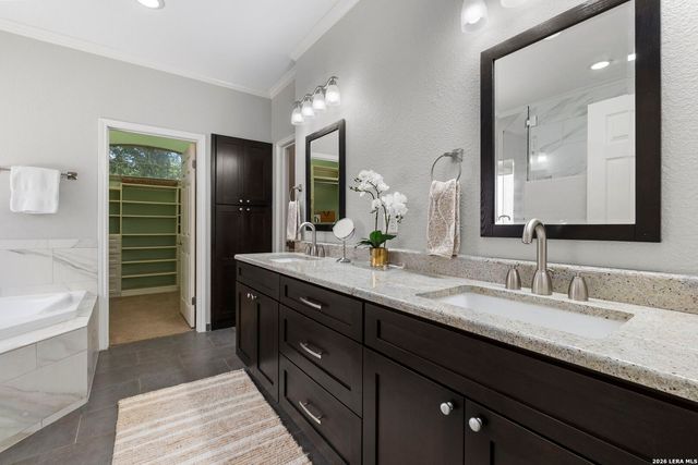 17407 Oak Canyon, San Antonio, TX 78248