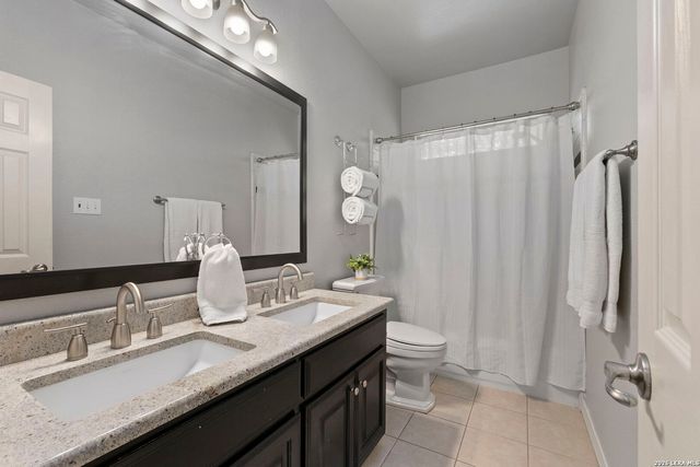 17407 Oak Canyon, San Antonio, TX 78248