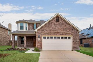 2928 Albares, Grand Prairie, TX 75054