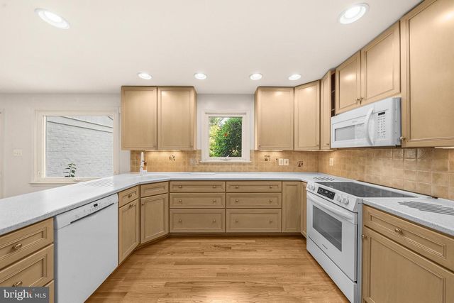 3316 N OHIO ST N, Arlington, VA 22207