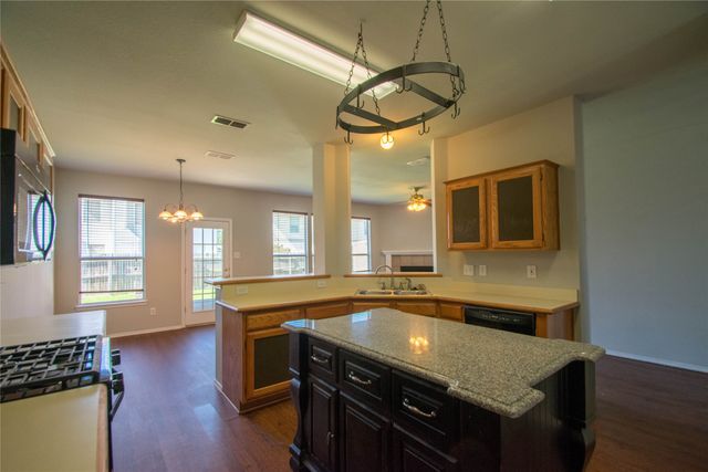 8512 Clearbrook Drive, Fort Worth, TX 76123