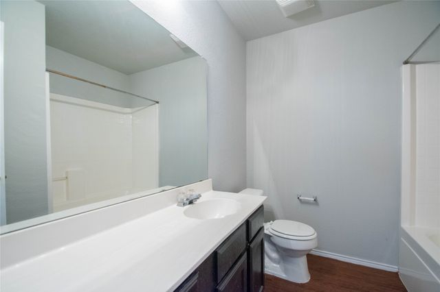 8512 Clearbrook Drive, Fort Worth, TX 76123