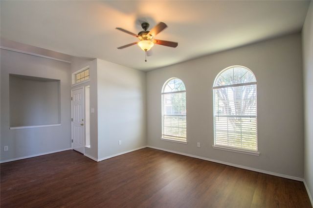 8512 Clearbrook Drive, Fort Worth, TX 76123