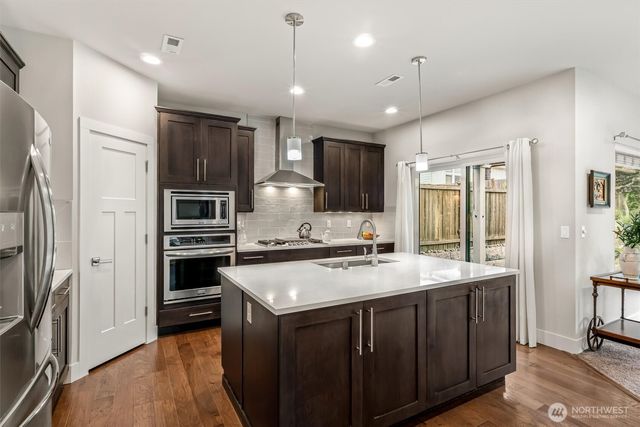 1233 198th Place SE, Bothell, WA 98012