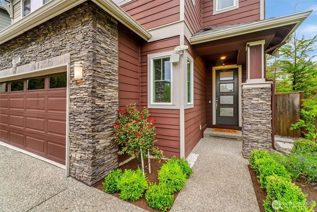 1233 198th Place SE, Bothell, WA 98012