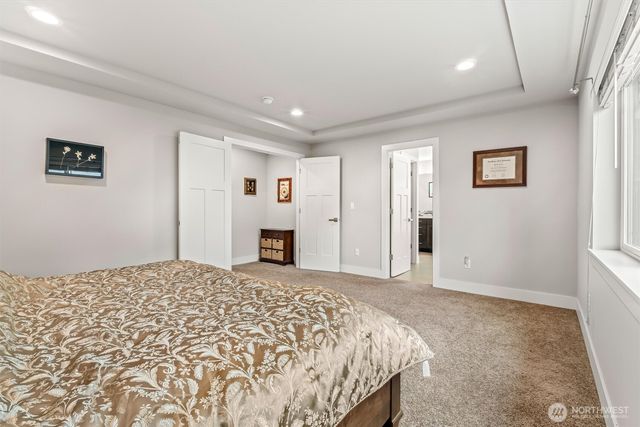 1233 198th Place SE, Bothell, WA 98012