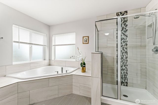 1233 198th Place SE, Bothell, WA 98012