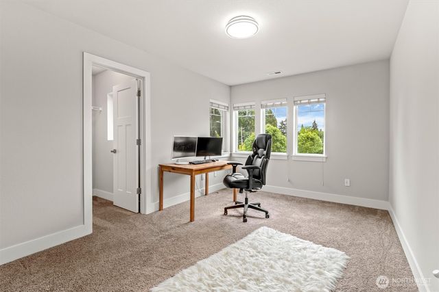 1233 198th Place SE, Bothell, WA 98012