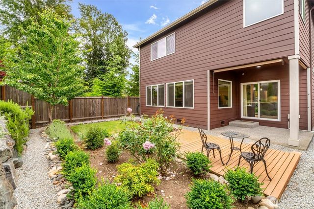 1233 198th Place SE, Bothell, WA 98012