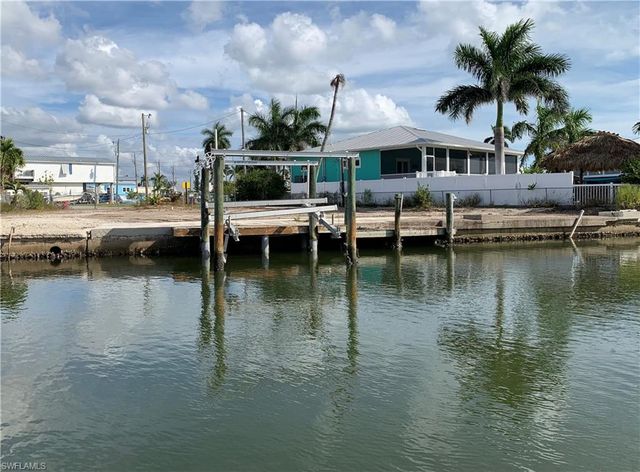 3977 Coconut DR, Other, FL 33956