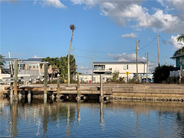 3977 Coconut DR, Other, FL 33956