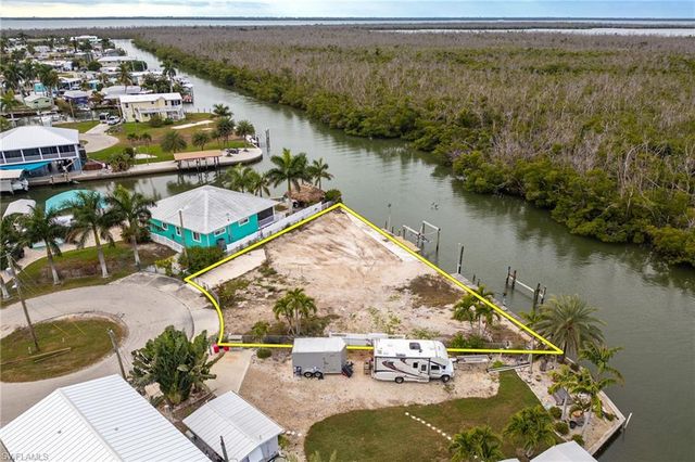 3977 Coconut DR, Other, FL 33956