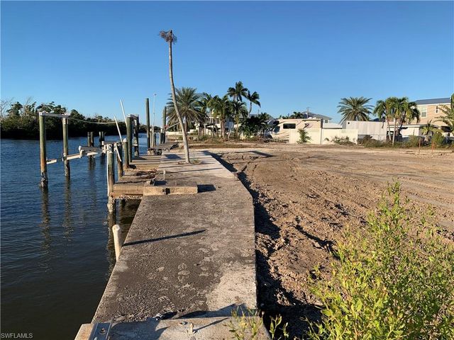 3977 Coconut DR, Other, FL 33956