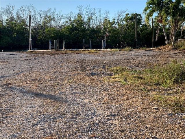 3977 Coconut DR, Other, FL 33956