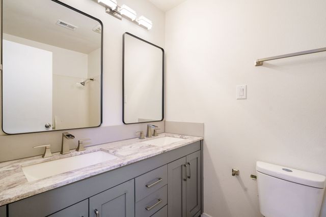 731 E Cherry Street, Duncanville, TX 75116