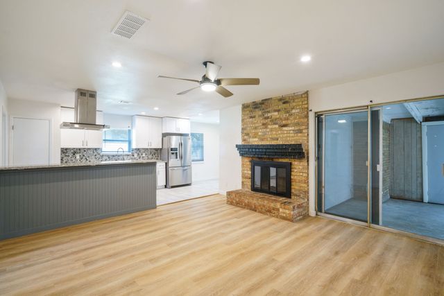 731 E Cherry Street, Duncanville, TX 75116