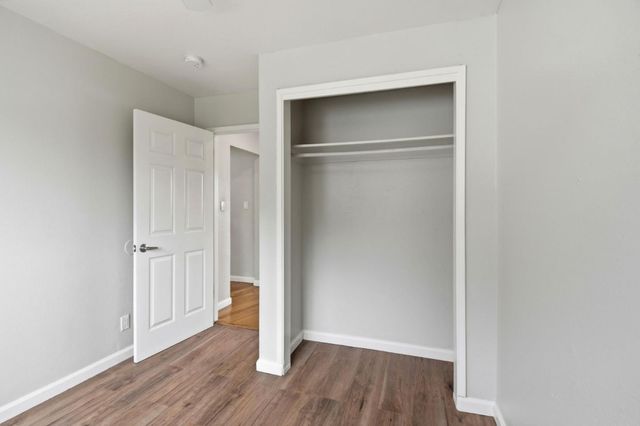 8715 E Street, Oakland, CA 94621