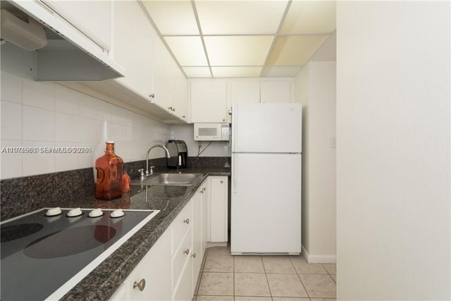 1200 West Ave PH-02, Miami Beach, FL 33139