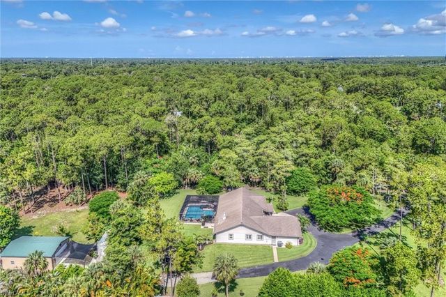 3480 19th AVE SW, Naples, FL 34117