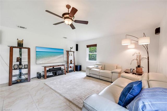 3480 19th AVE SW, Naples, FL 34117