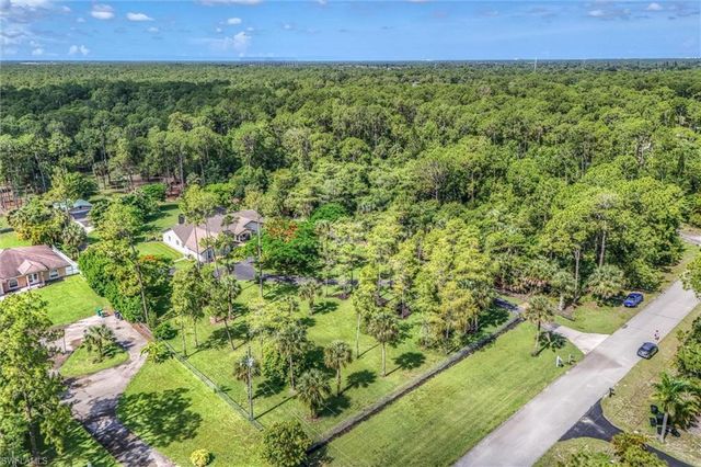 3480 19th AVE SW, Naples, FL 34117