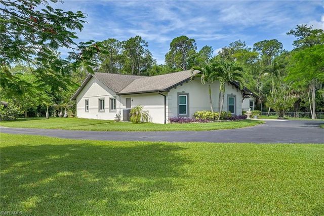 3480 19th AVE SW, Naples, FL 34117