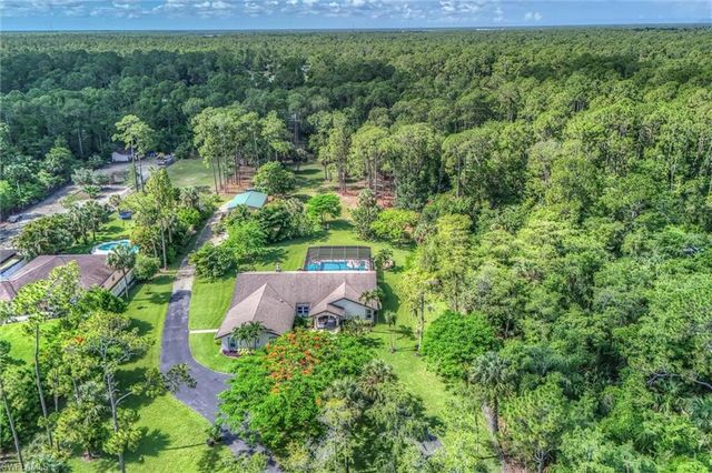 3480 19th AVE SW, Naples, FL 34117
