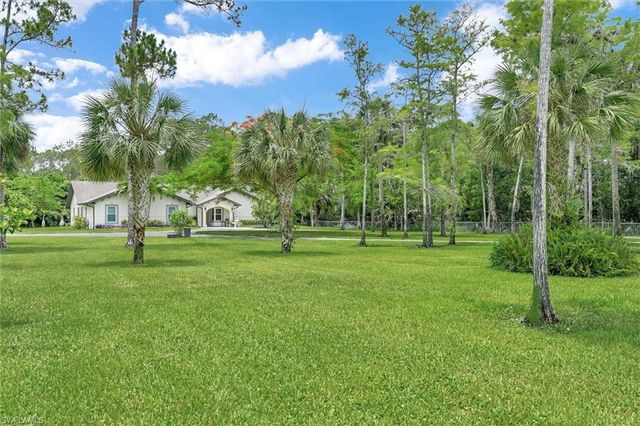 3480 19th AVE SW, Naples, FL 34117