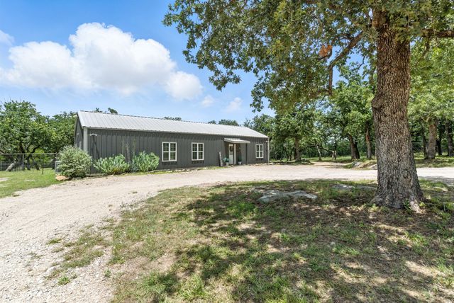 11140 Light Road, Lipan, TX 76462