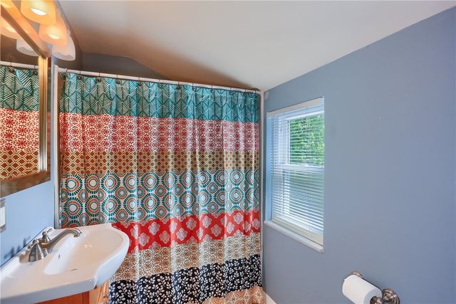 1132 Oblock Rd, Plum Boro, PA 15239