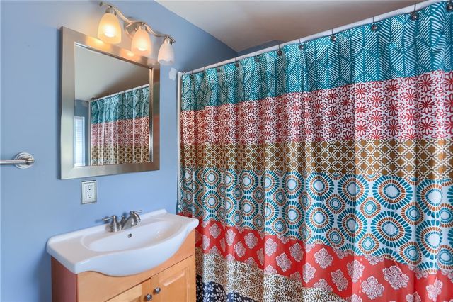 1132 Oblock Rd, Plum Boro, PA 15239