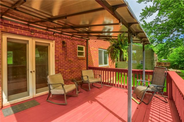 1132 Oblock Rd, Plum Boro, PA 15239
