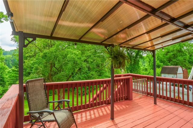 1132 Oblock Rd, Plum Boro, PA 15239